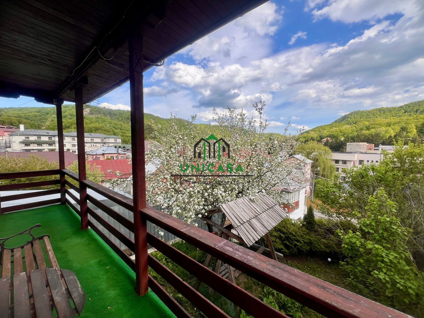 Casă de vânzare în Băile Olănești – zonă centrală - Poză 16