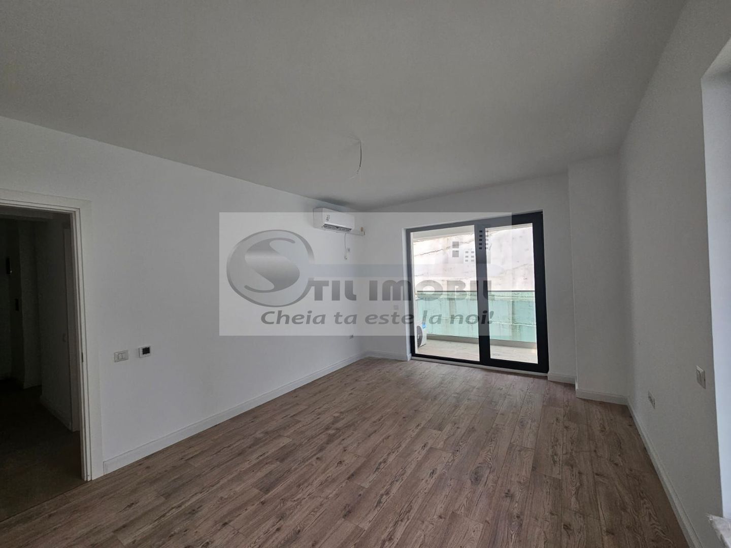 Apartament cu 2 camere decomandat Pacurari 65mp - parcare subterana - Poză 1
