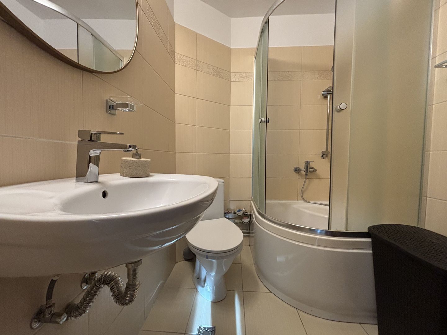APARTAMENT 4 CAMERE | ETAJ 2 - Poză 15