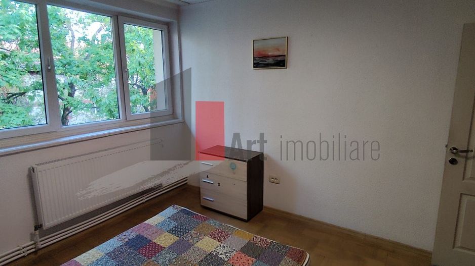 Apartament de vanzare cu 2 camere in zona Pajura. - Poză 29