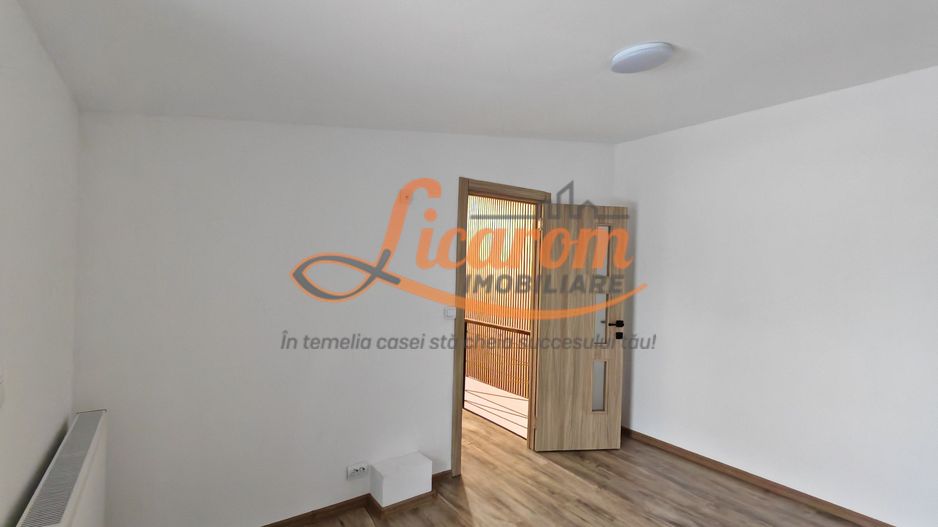 Apartament tip Casa 4 camere strada Carpatilor,totul nou. - Poză 17
