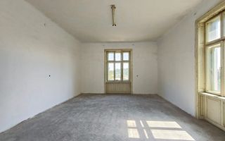 VÂNZARE/SCHIMB CU TEREN  - Clădire interbelică, centru oraș Siret - Poză 9