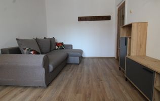 2 camere, vis a vis de Spitalul Judetean, ideal pentru doctori sau studenti