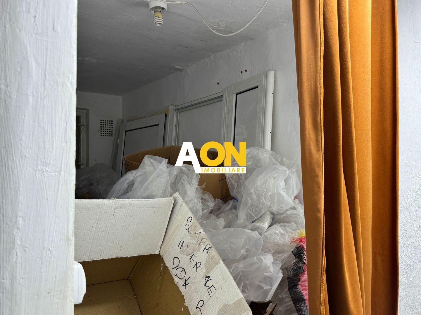 Spatiu Comercial De Inchiriat 90 mp Ultracentral - Poză 3