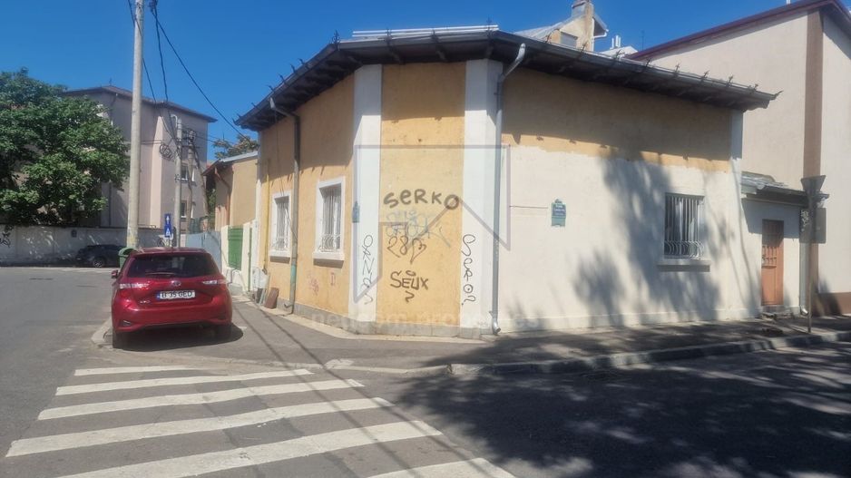 Casa S+P+1 - zona Calea Grivitei - Poză 2