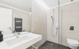 APARTAMENT FRUMOS CU 3 CAMERE LA INCHIRIERE IN COMPLEXUL ONE - Poză 6
