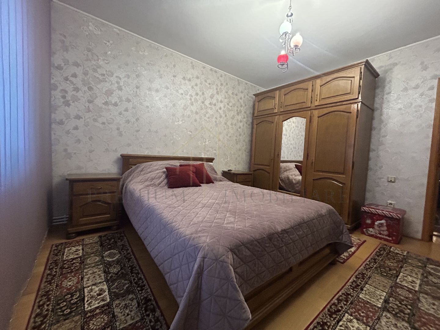 Apartament 3 camere zona de jos - Poză 4
