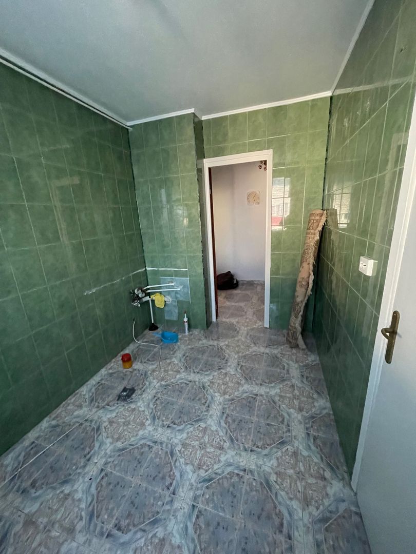 3 camere Berceni loc de parcare - Poză 3