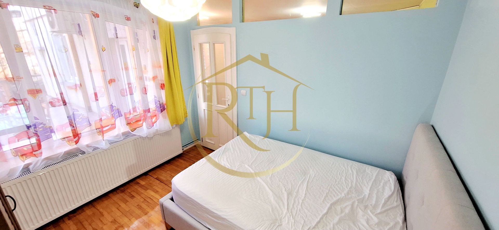 Oferim spre inchiriere un apartament cu 3 camere,modern, zona Spitalul Judetean - Poză 15