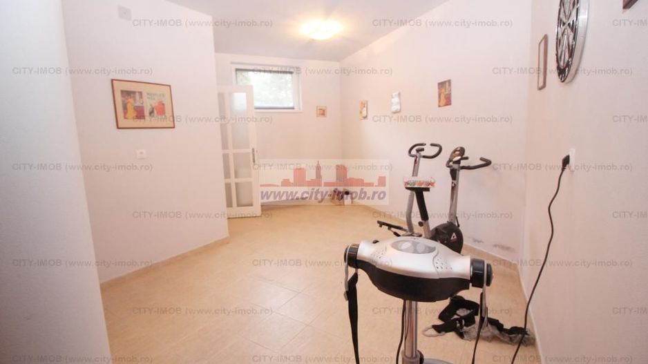 Vanzare Vila SINAIA - Poză 26