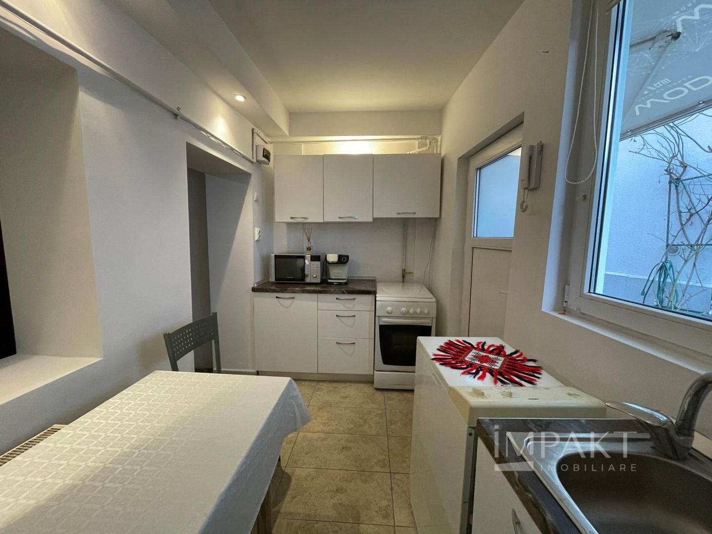 Garsonieră de închiriat în Zorilor, foarte aproape de UMF - Poză 5