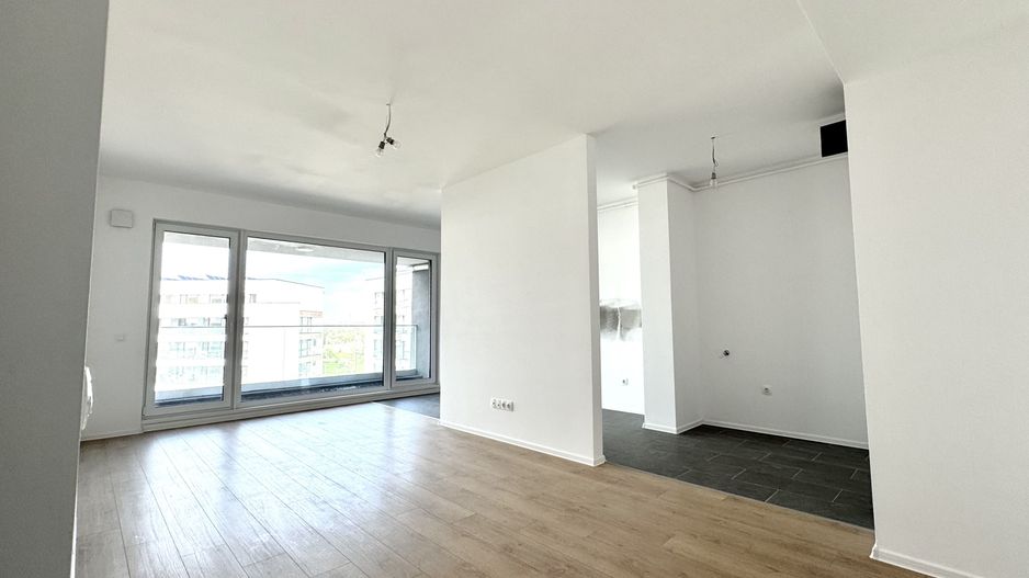 3 camere 76 mp SU + Balcon 6.5mp - Zona Lac Straulesti-Mall Colosseum - Poză 1