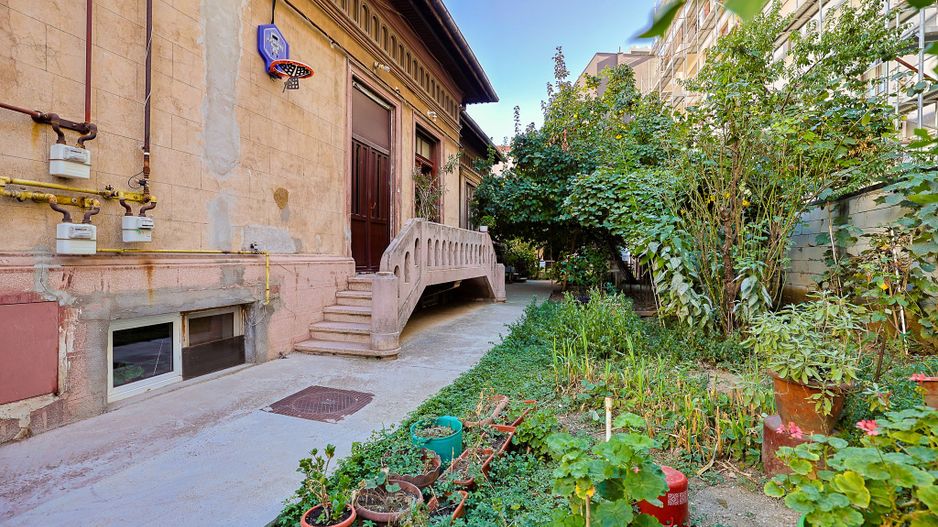 Decebal-Invingatorilor Vila 6 camere-455mp teren - Poză 9