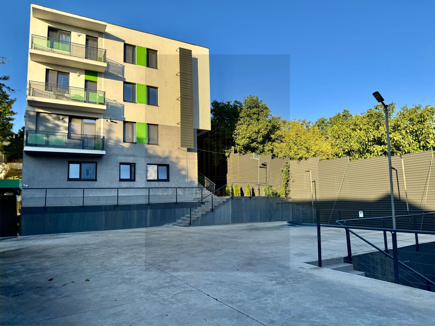 Vânzare apartament cu 2 camere - 68 m.p. Mutare imediată în Tătărași - Poză 2