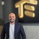 Catalin Slave - TRÎMBIȚAȘU ESTATE