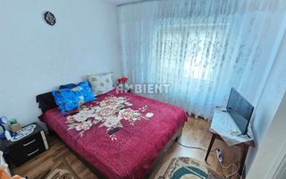 Apartament 3 camere, decomandate, zona Cartier; - Poză 5