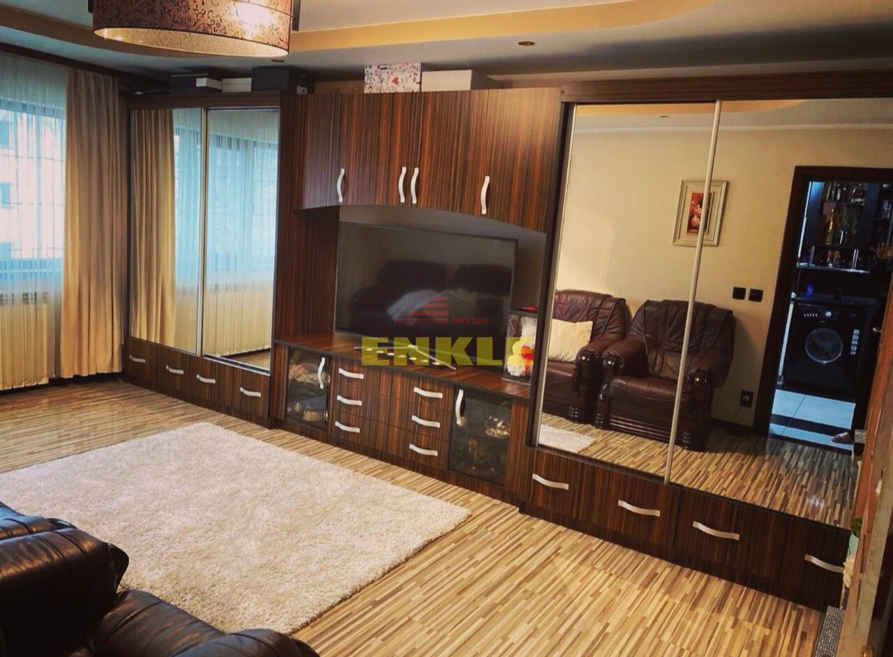 De vânzare apartament cu 2 camere decomandat, zona Grivița - Poză 1