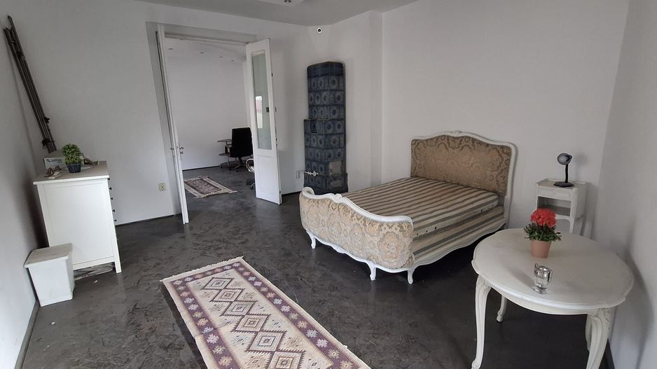 Se vinde etajul 1 si mansarda | Vile interbelica | 13 Septembrie - Poză 14