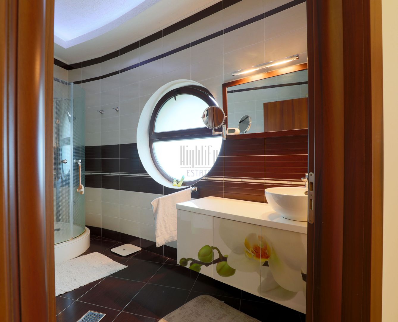 Vila de lux deosebita 9 Camere Pipera Erou Iancu Nicolae 298mp teren - Poză 24