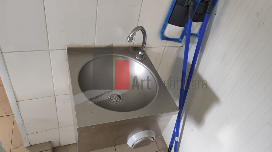 Spatiu comercial de inchiriat in zona Berceceni (Bulevard) - Poză 12