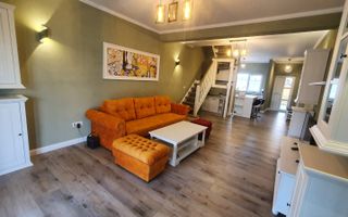 Duplex 4 camere, pozitionare excelenta, la 7 min de Timisoara - Poză 1