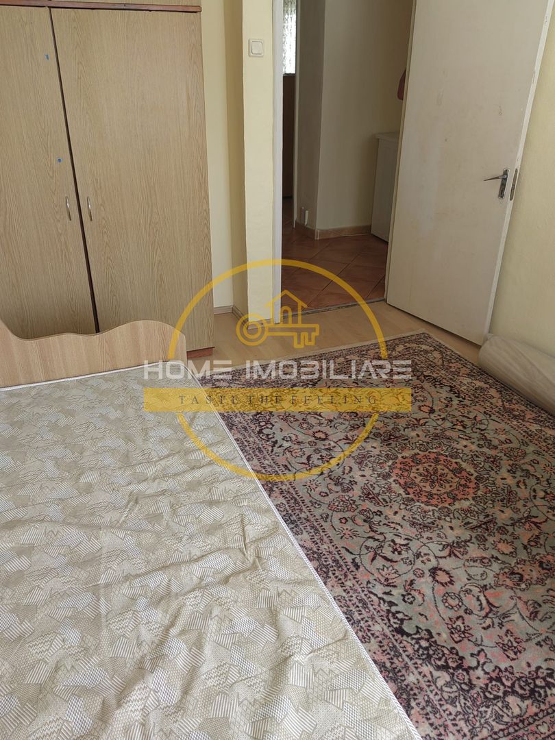 Apartament cu 4 camere - decomandat/ etajul 3/ Zona Dacia - Poză 3