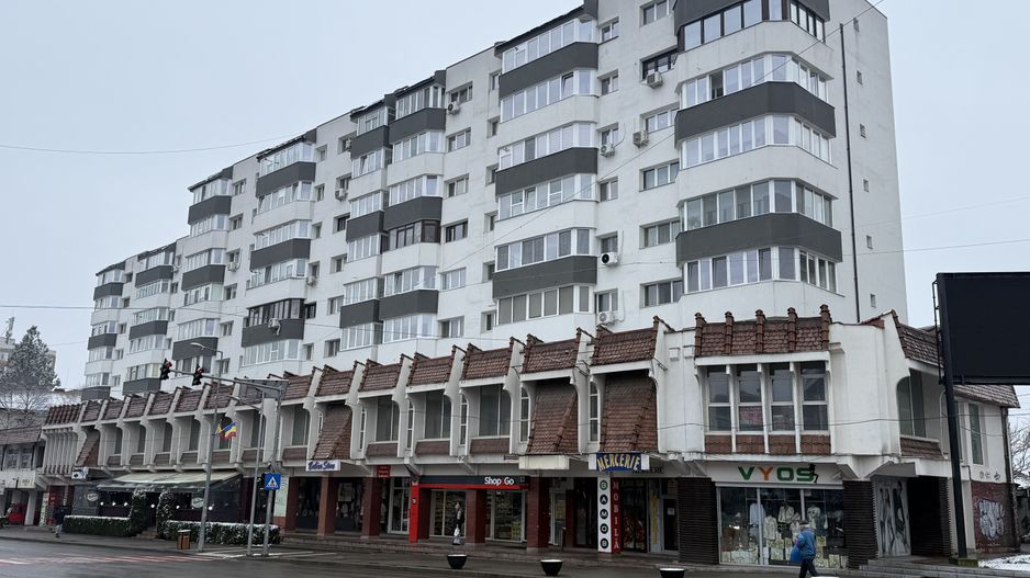 Ap 4 camere 90 mp+boxa+1 camera pe hol ultracentral b-dul Carol 1 - Poză 36