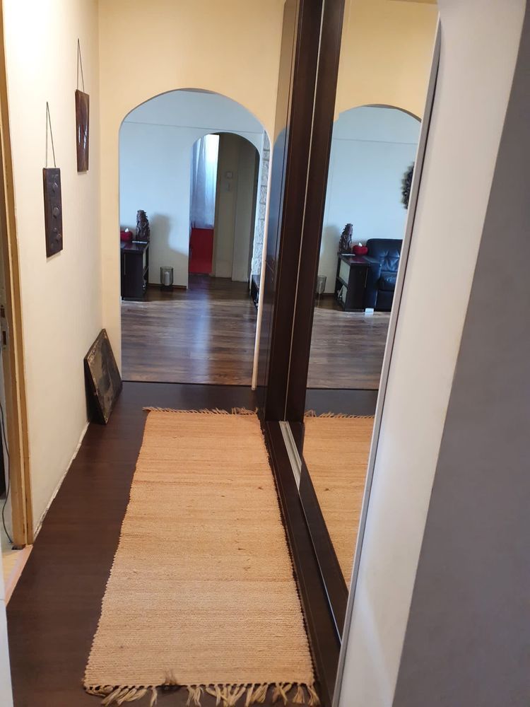 Apartament 3 camere, la 5 min de metrou Piata Sudului/ Mall SunPlaza. - Poză 1