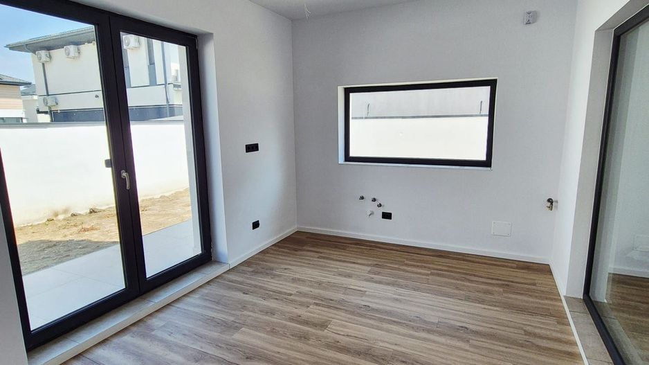Vila TUNARI MODERNA, Luminoasa, Zona EXCELENTA - Poză 6