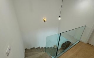 Casa tip duplex  la cheie. - Poză 17