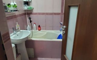 Vanzare apartament 2 camere Titan-Codrii Neamtului, pret negociabil - Poză 7