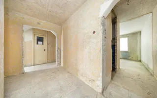 Triaj-Coresi-3 camere+2 bai-70 mp utili NERENOVAT - Poză 18