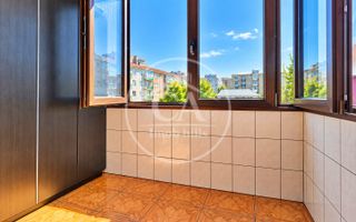 Apartament de vanzare cu 3 camere in zona Nufarul, Oradea - Poză 8