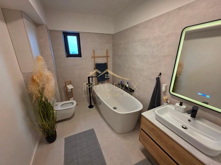 Apartament complet renovat – parcare subterana si boxa - Poză 10