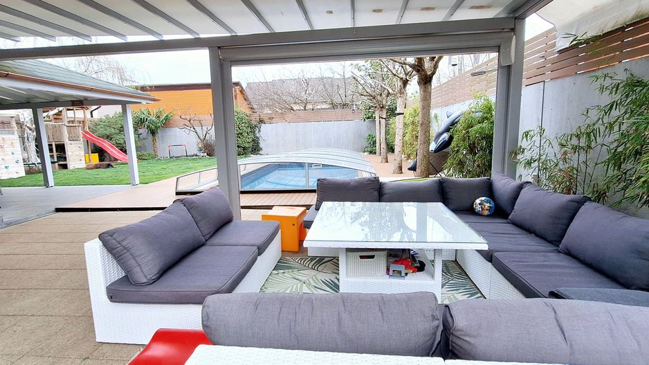 Casa eficienta energetic cu piscina in Giroc - Poză 34