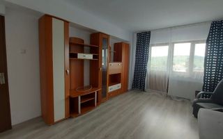 Garsonieră de închiriat parc milia Câmpina Ultracentral 42 mp - Poză 1