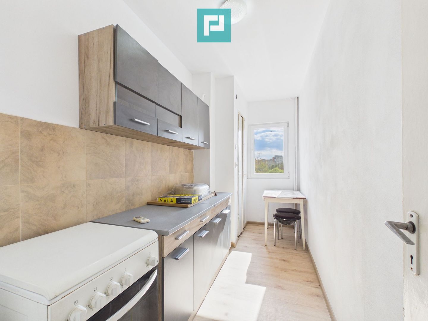 Apartament 2 camere – zona Poetului, Arad - Poză 5