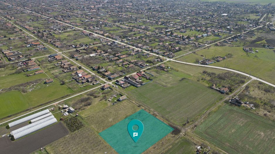 Teren intravilan de 1400 mp în Battonya - Poză 1