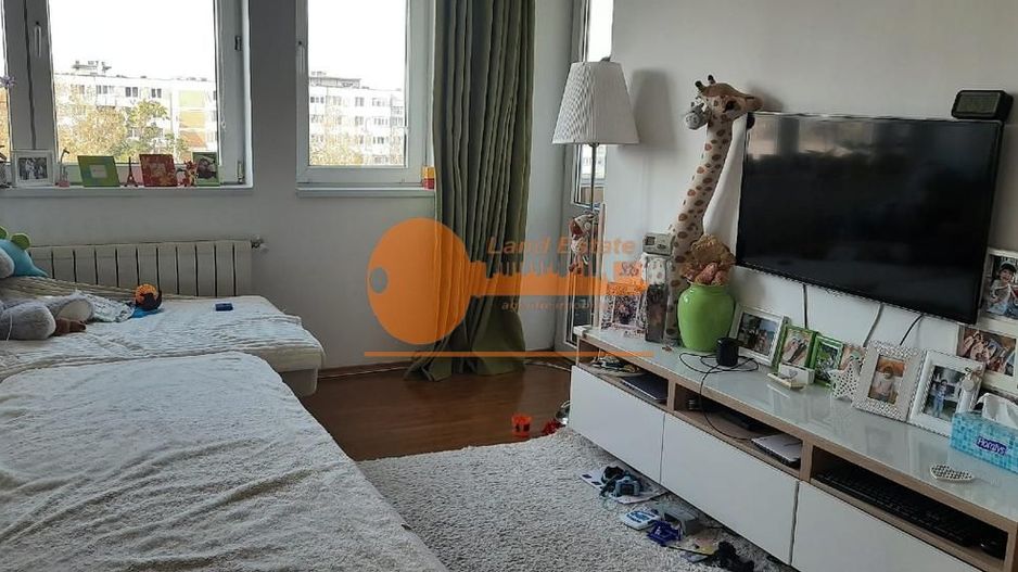 Apartament 2 camere zona Gorjului 5 minute de metrou - Poză 1