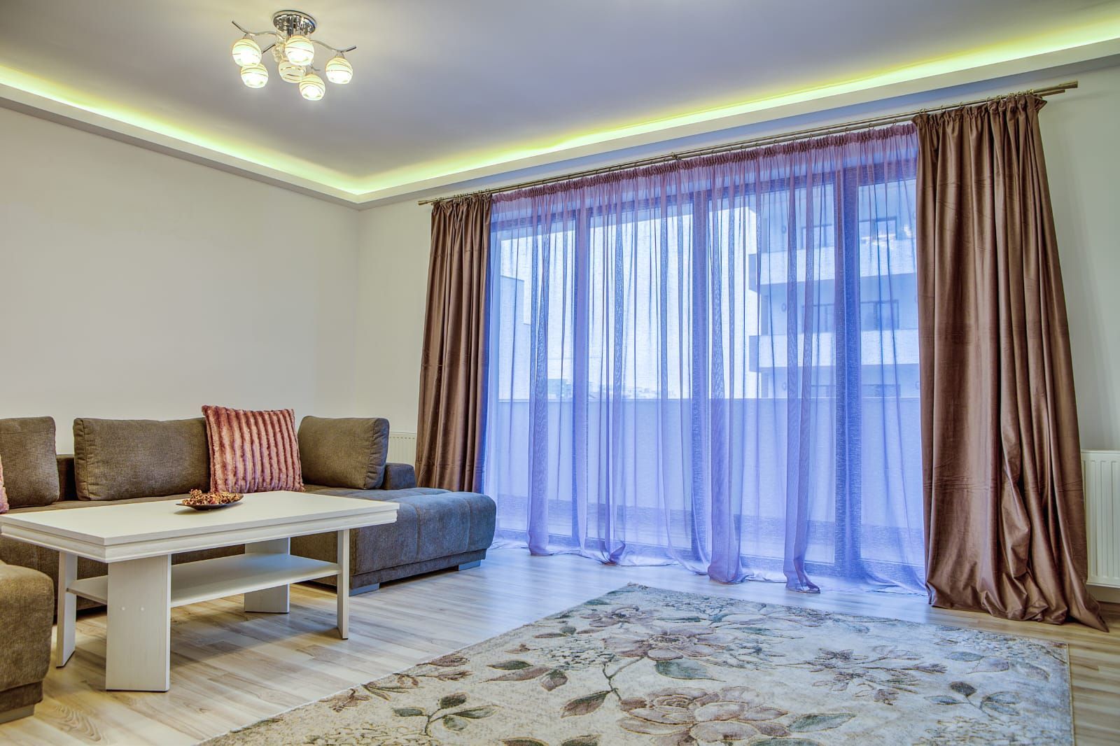 Apartament 3 camere de închiriat - Poză 8
