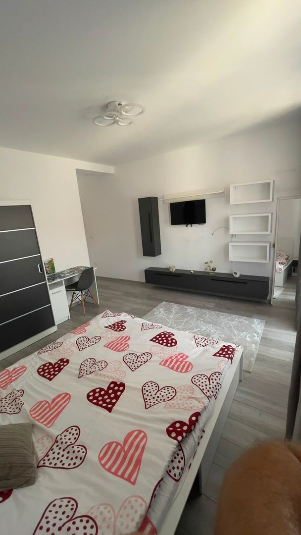 1 Cameră | Bloc nou | Centrală proprie | AC | Parcare | Balcon - Poză 2