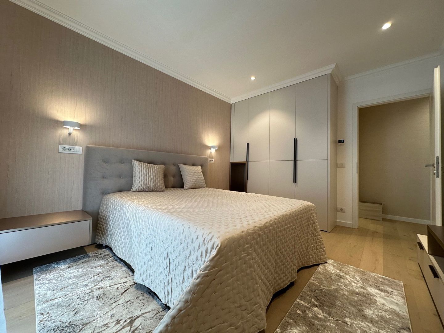 Apartament 3 camere -ISHO - Poză 17