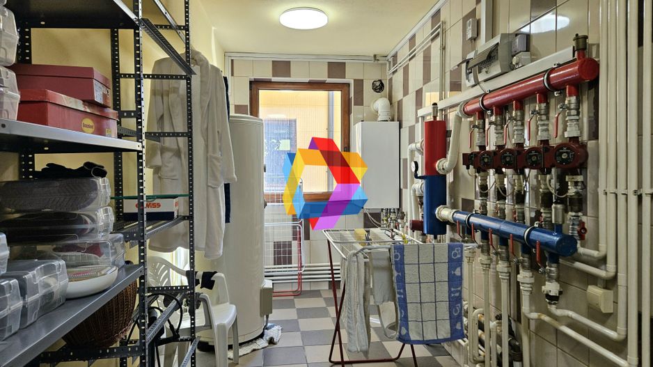 Casă plus Spațiu comercial  741 mp, Teren 906 mp Brasov - zona Blumana - Poză 11