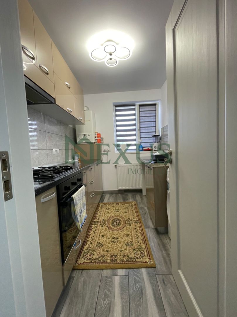 Apartament cu 2 camere, renovat complet, str.Libertății, Moinesti - Poză 2