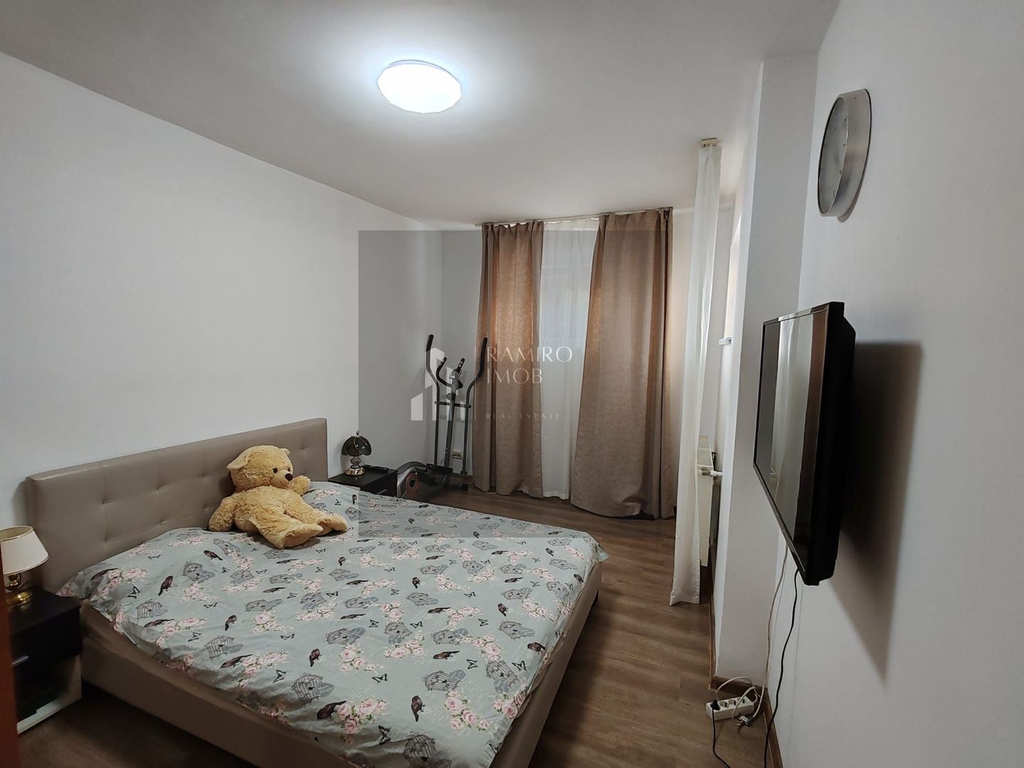 APARTAMENT 3 CAMERE, POPESTI/LEONIDA , CENTRALA, MOBILAT-UTILAT - Poză 5
