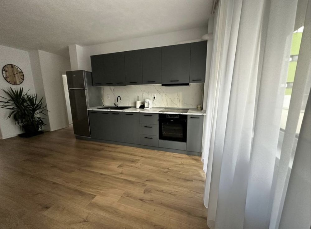 Apartament de vanzare 3 camere 72 mpu mobilat utilat etaj 1 Alba Iulia - Poză 4