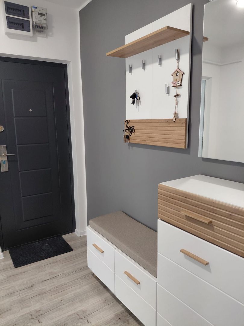 Vanzare - apartament cu 3 camere, Micro 16, renovat, mobilat nou - Poză 12