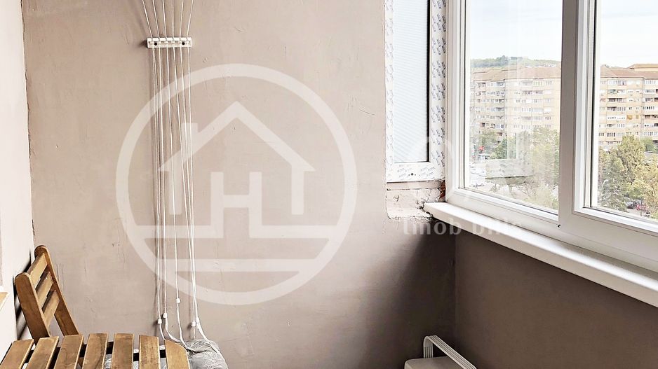 Apartament cu 3 camere de vanzare in Rogerius, Oradea - Poză 12