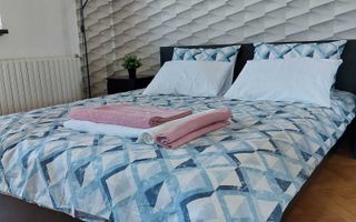 Închiriere Garsonieră 44 mp Bd. Unirii, Decomandată, 2 Balcoane, Pază - Poză 1