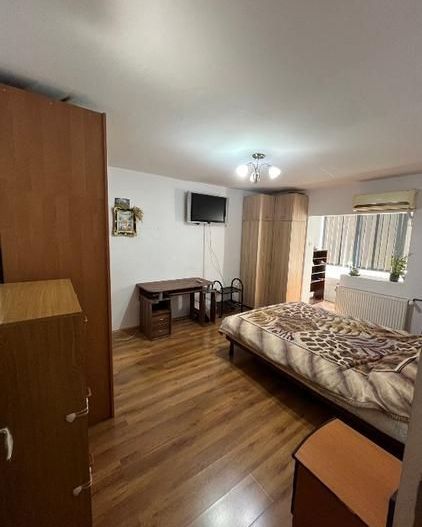 APARTAMENT 1 camera confort 1 - Poză 2